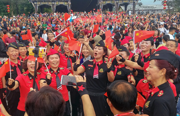 张伟清:摄影的初心是什么?|2019人民摄影捷宝手机摄影月赛十月张榜