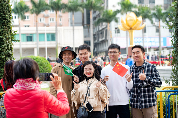盘点|2019年人民摄影报头版大照片